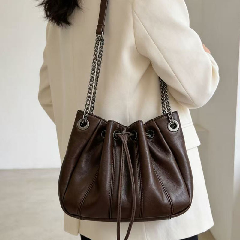 Borsa a secchiello alla moda c - Luxury Bags Sling recensione e prezzo