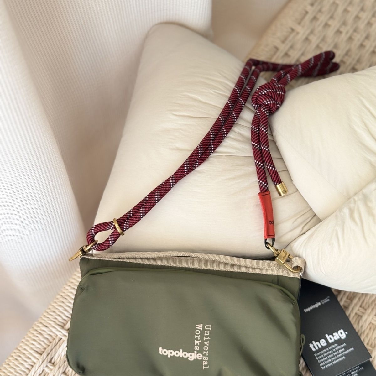Nuova Borsa a Tracolla per Bot - Luxury Bags Sling recensione e prezzo