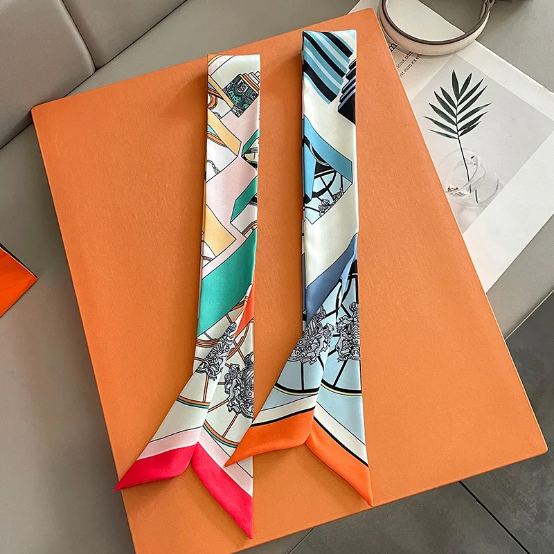 Sciarpa con tracolla stampata  - Luxury Bags Women Brands recensione e prezzo