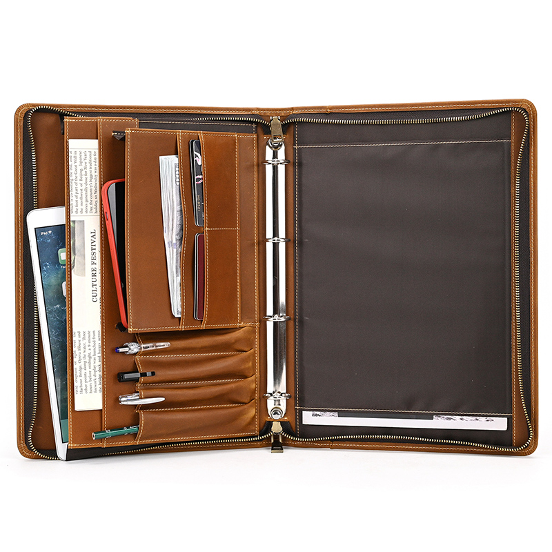 Custodia per Ipad in pelle di  - Luxury Bags Laptop recensione e prezzo